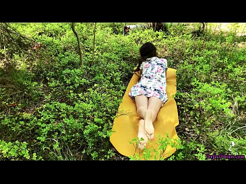 ❤️ டிண்டரில் உள்ள அந்நியன் என் பெண்ணை சுயஇன்பம் செய்து காடுகளில் உணர்ச்சிவசப்படுகிறான் ❌ அனல் பார்ன் எங்களிடம் ❌